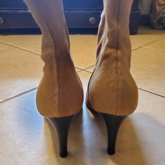 Cole Haan  Calf hair boots Made Italy size 5N - Picture 5 of 7